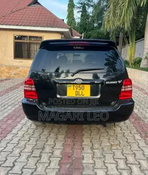 Toyota Kluger 2005 Black