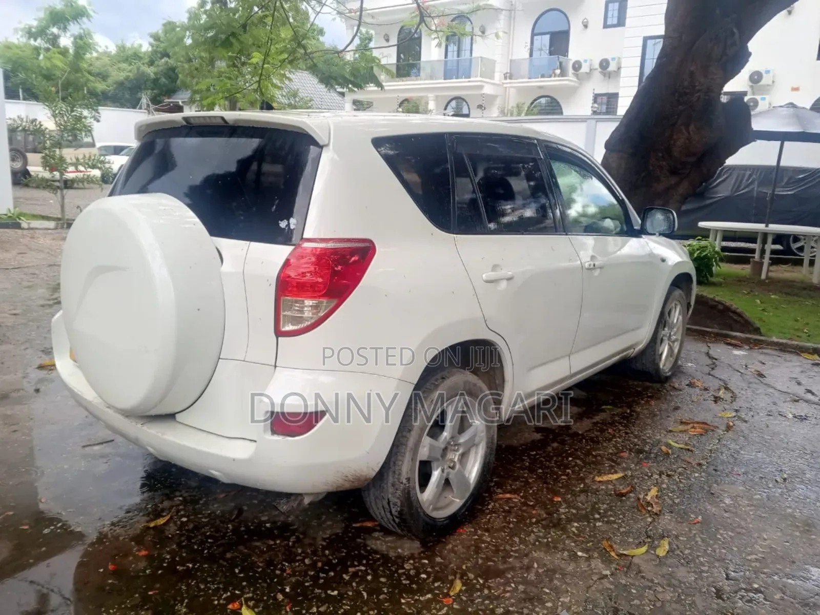 Toyota RAV4 Limited 2008 White