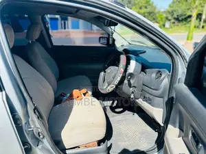 Toyota Passo 2005 Silver