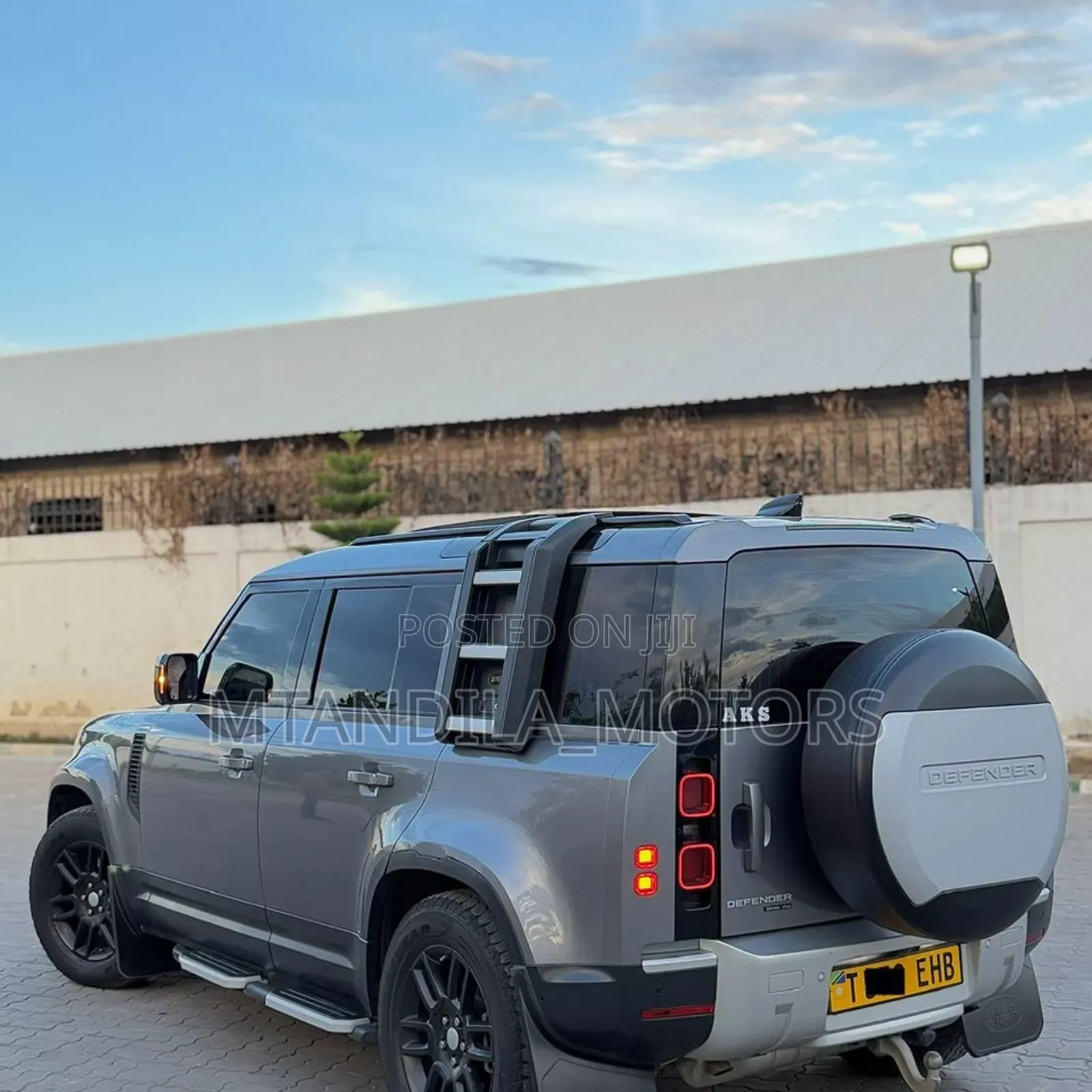 Land Rover Defender X-Dynamic S 2021 Gray