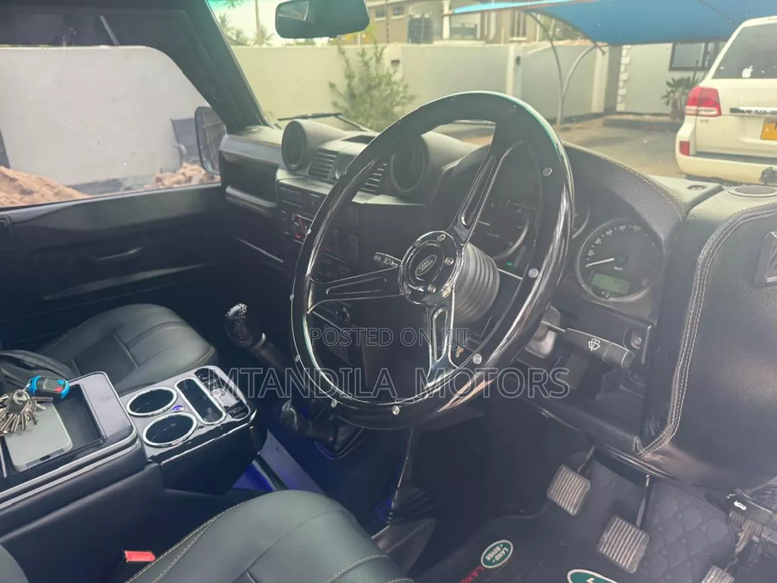 Land Rover Defender 2015 Black