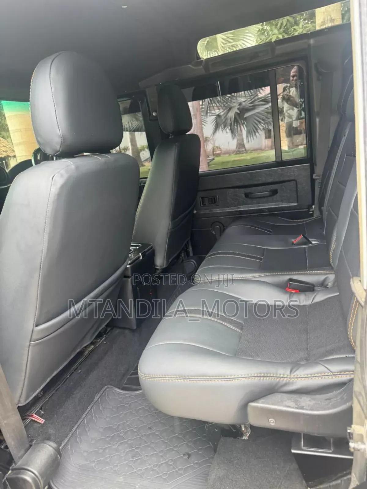 Land Rover Defender 2015 Black