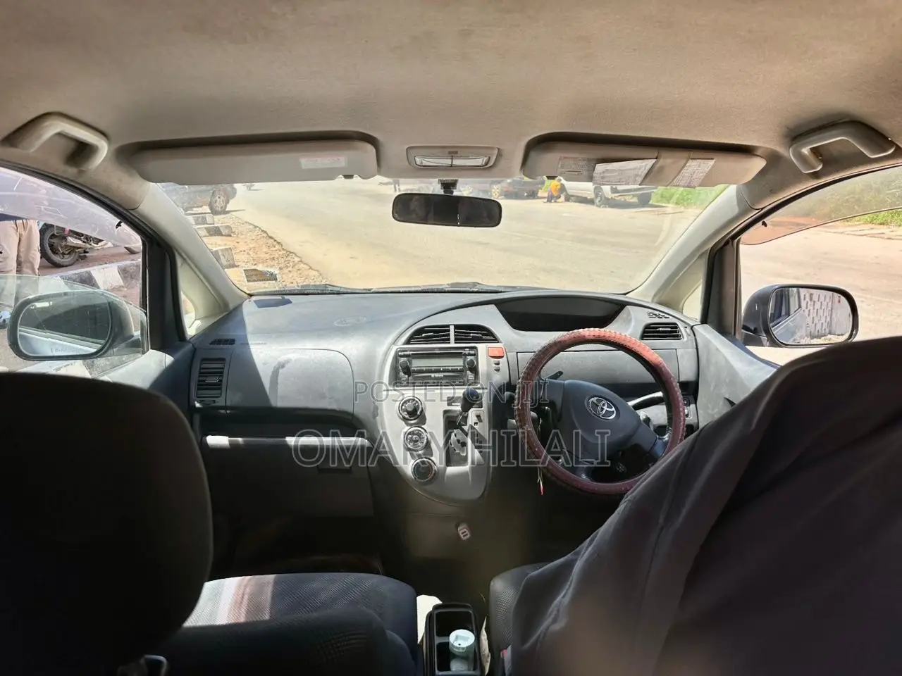 Toyota Ractis 2005 Gray