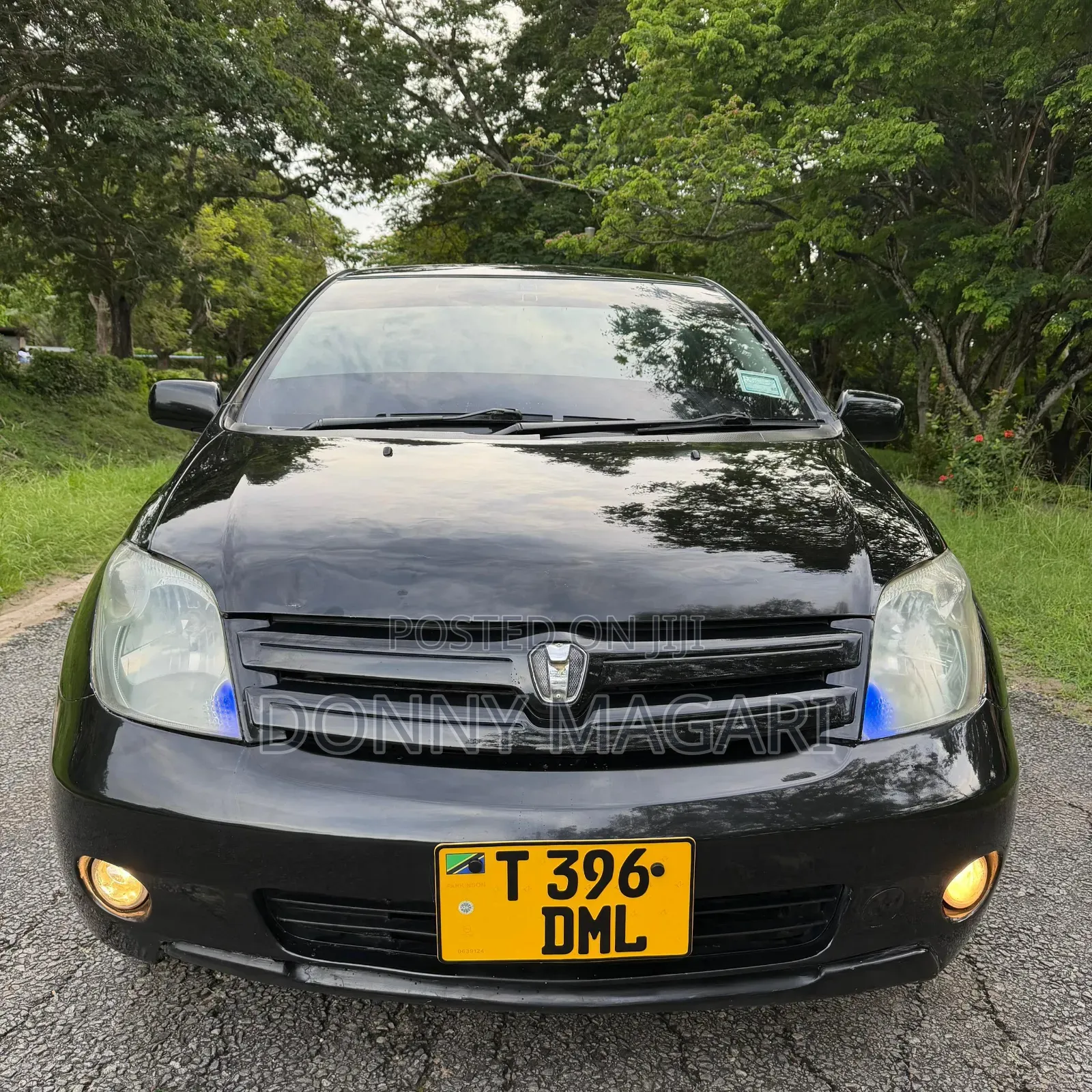 Toyota IST 2004 Black