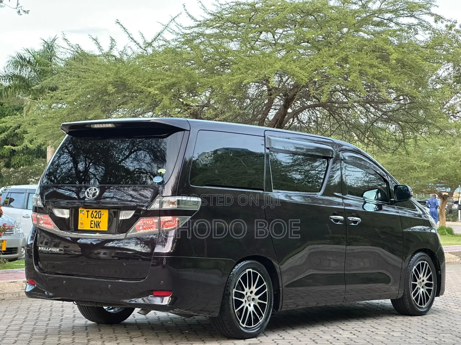 Toyota Alphard 2008 Maroon