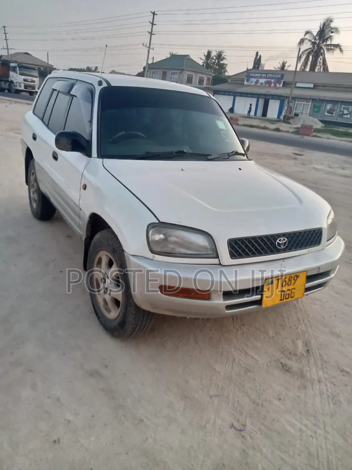 Toyota RAV4 1999 Silver