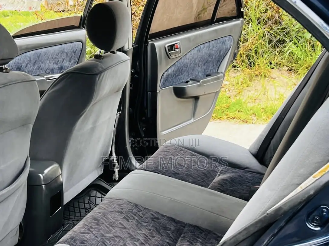 Toyota Carina 2001 Blue