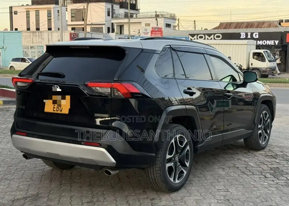 Toyota RAV4 2019 Black