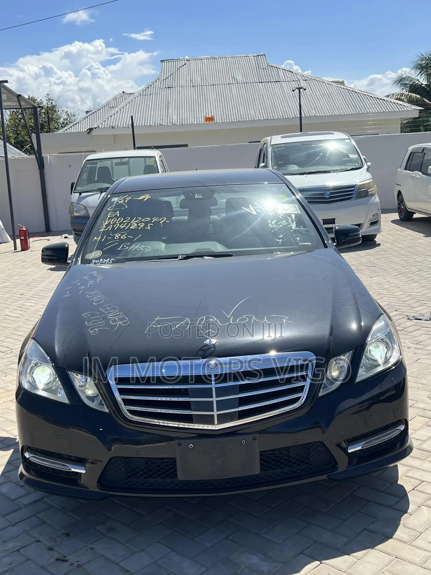 Mercedes-Benz E250 2013 Black