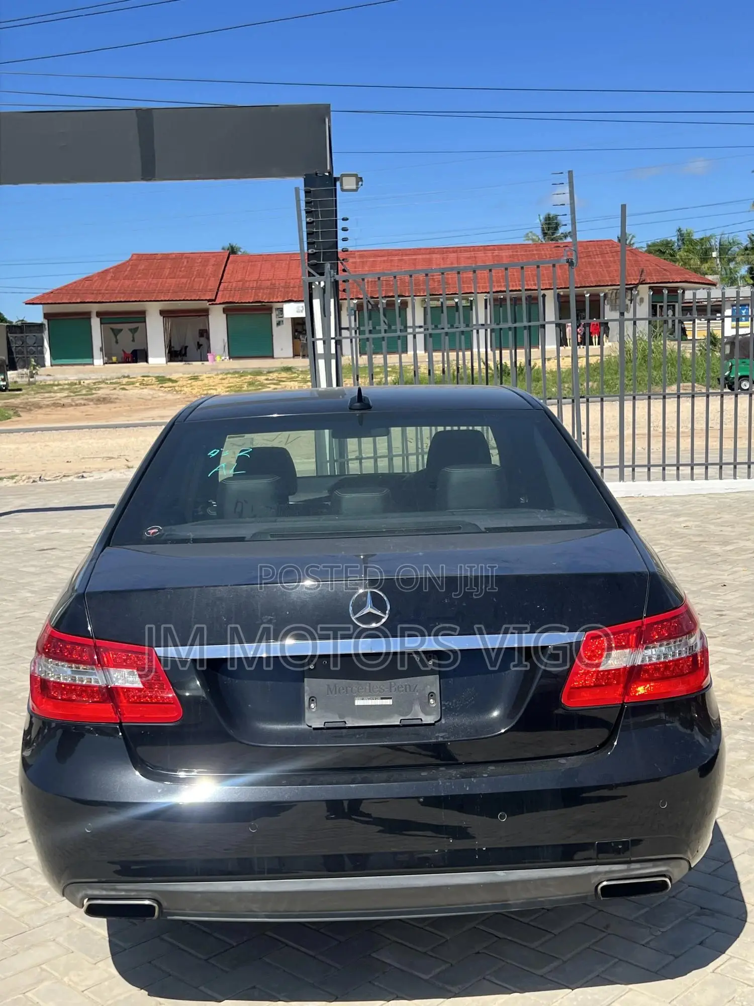 Mercedes-Benz E250 2013 Black
