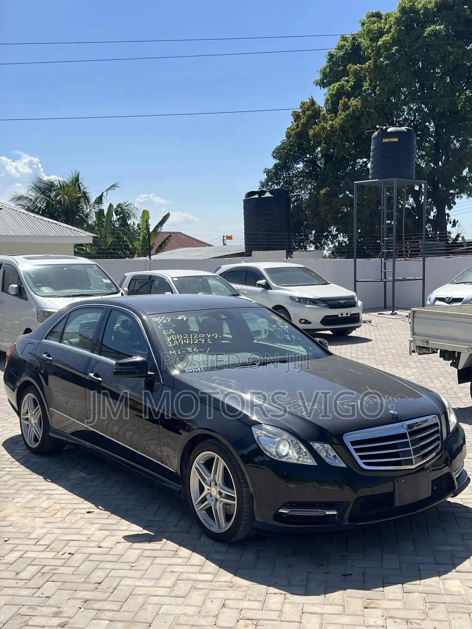 Mercedes-Benz E250 2013 Black