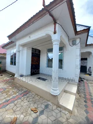 3bdrm House in Mkondogwa, Chamazi for rent