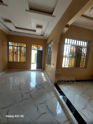 3bdrm House in Dvya, Chamazi for rent