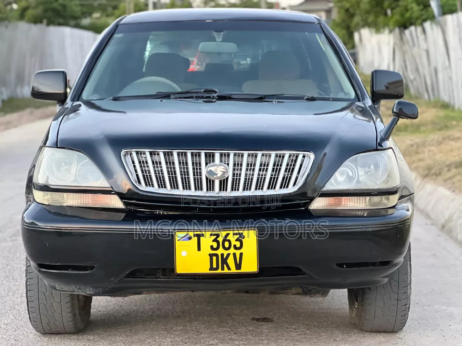 Toyota Harrier 2.4 2005 Black