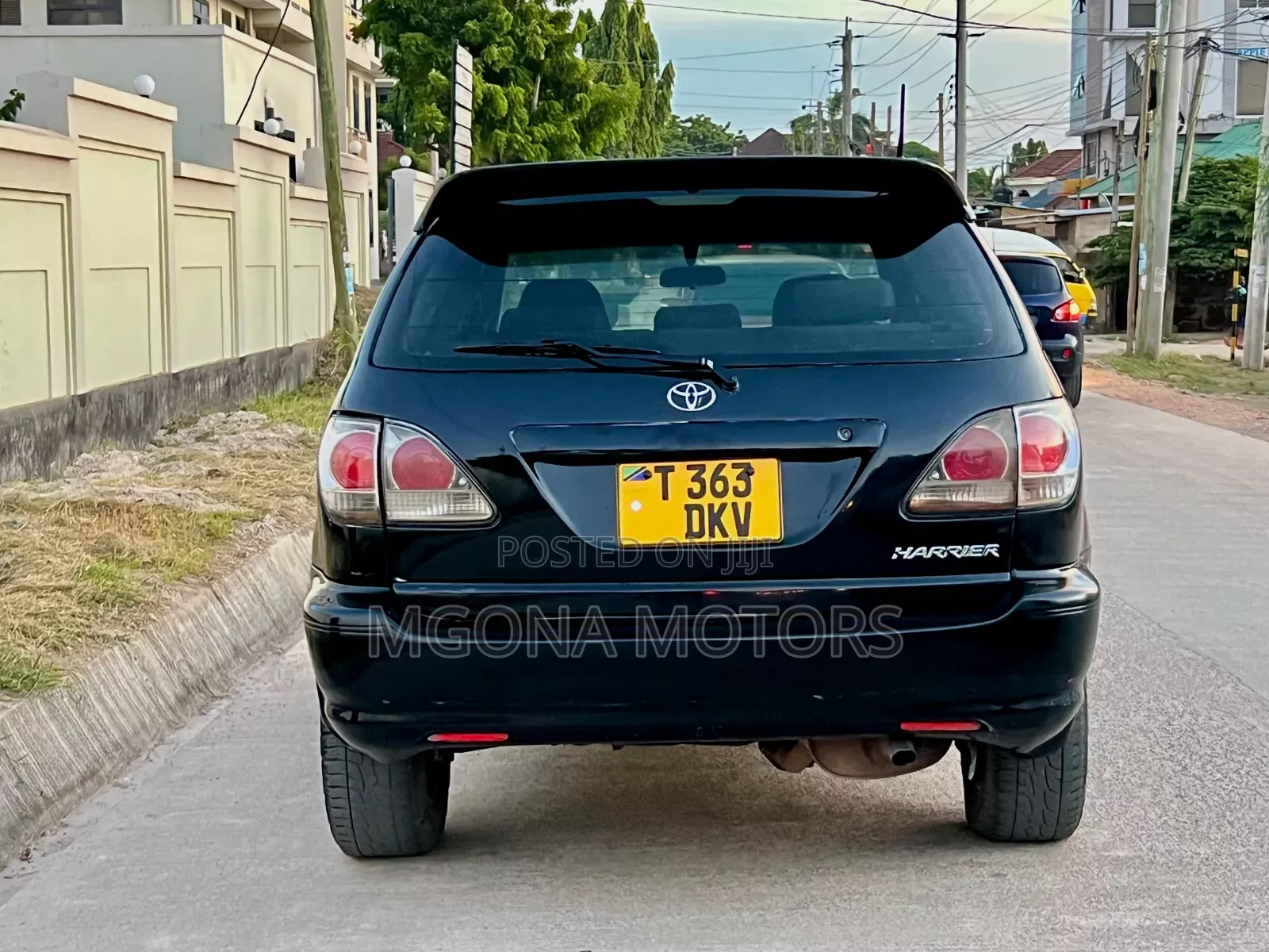 Toyota Harrier 2.4 2005 Black