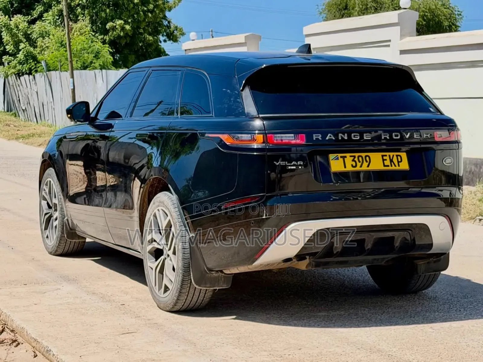 Land Rover Range Rover Velar 2021 Black