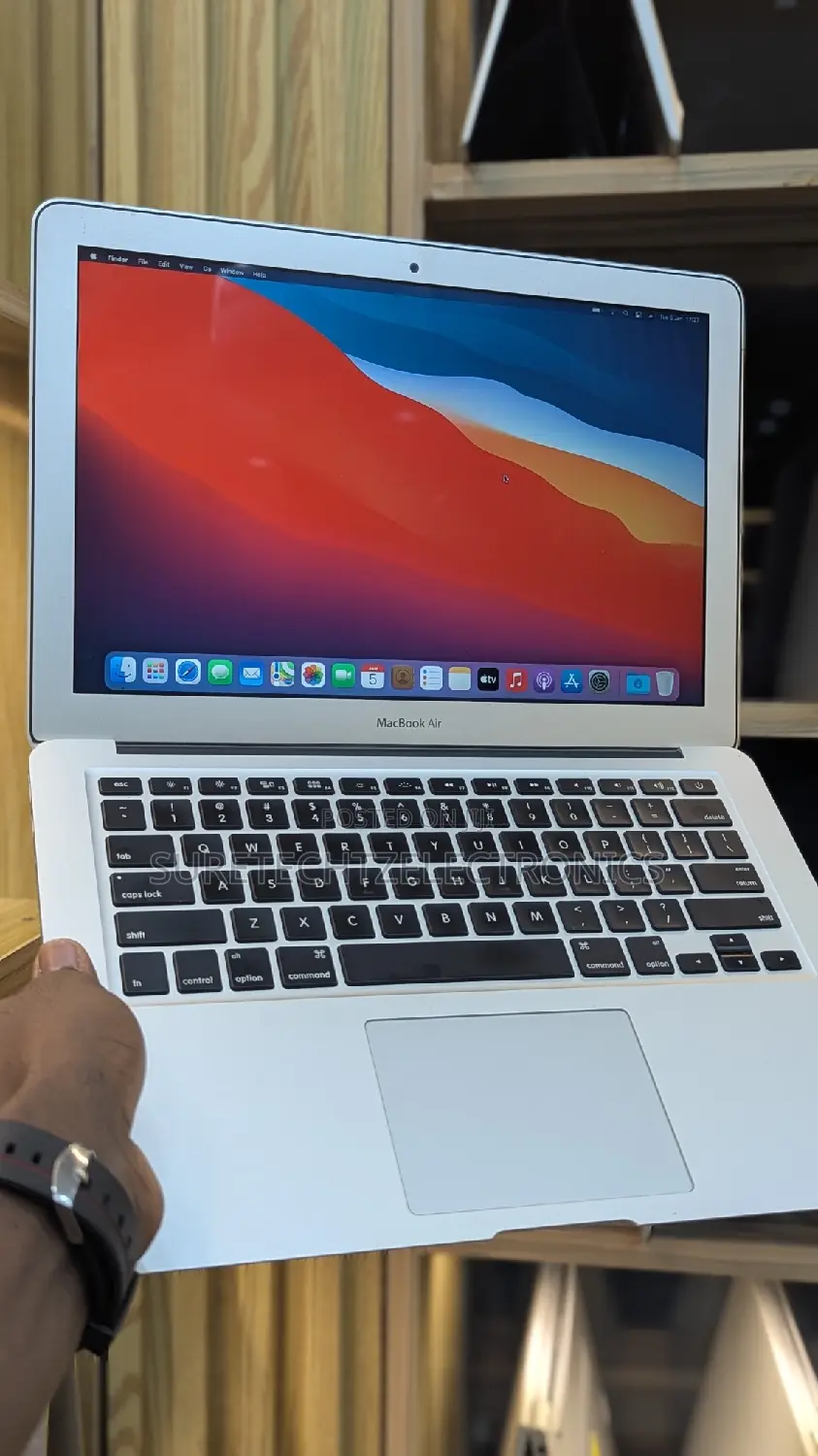 Laptop Apple MacBook Air 2017 4GB Intel Core i5 SSD 128GB