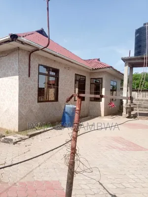 3bdrm House in Mbonyokwa, Kimala for rent
