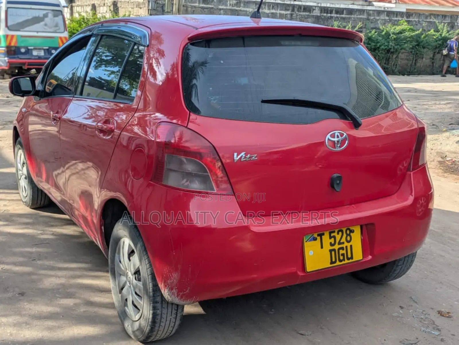 Toyota Vitz 2001