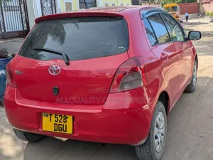 Toyota Vitz 2001