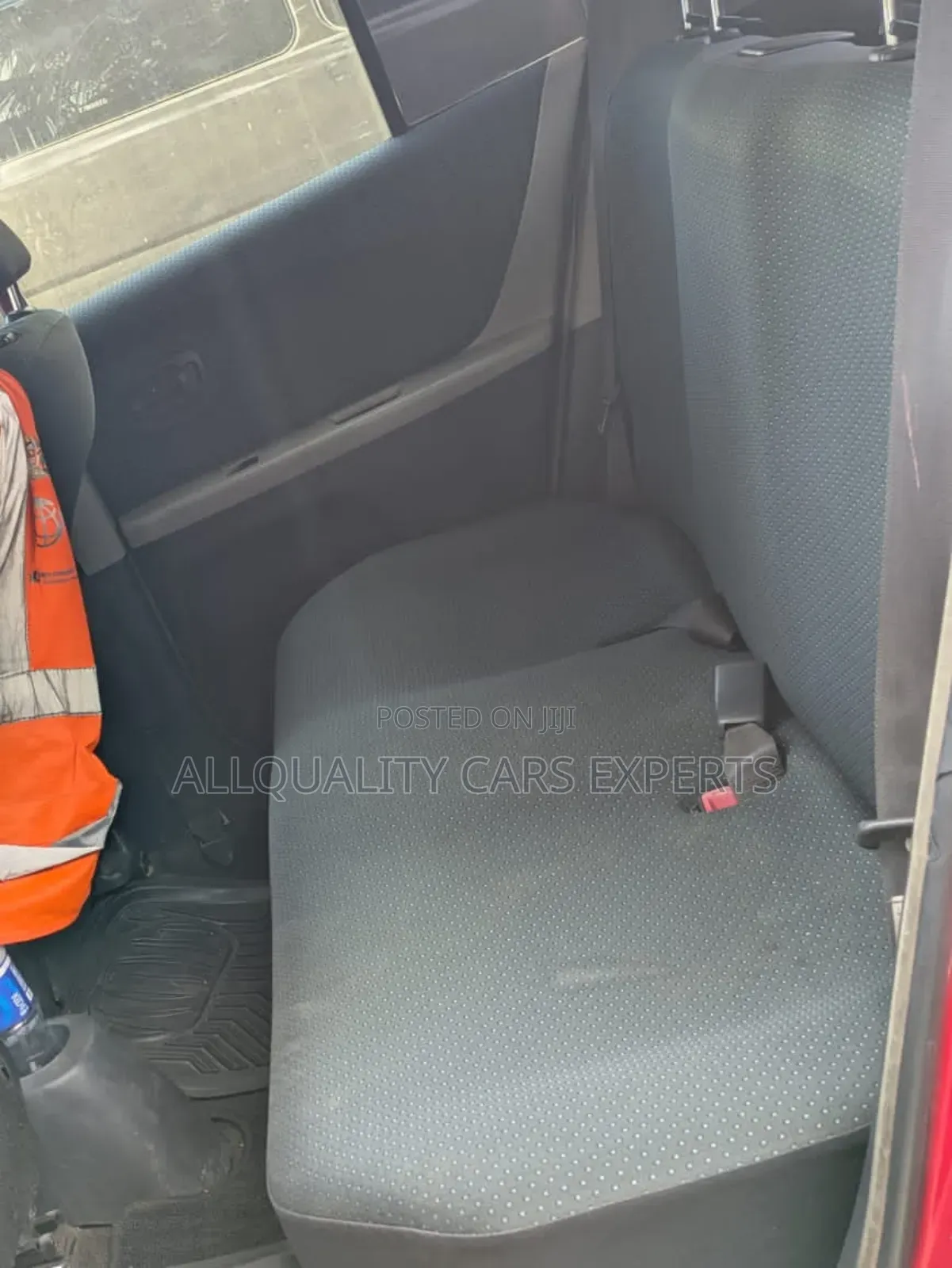 Toyota Vitz 2001