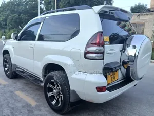 Toyota Land Cruiser Prado 2005
