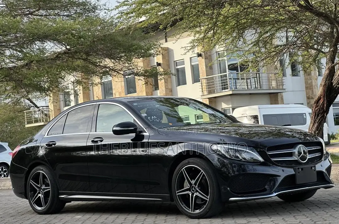 Mercedes-Benz C-Class 2015 Black