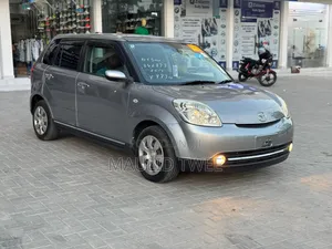 Mazda Verisa 2010 Gray
