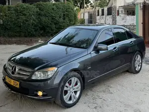 Mercedes-Benz C200 2008 Gray
