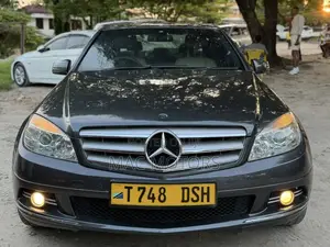 Mercedes-Benz C200 2008 Gray