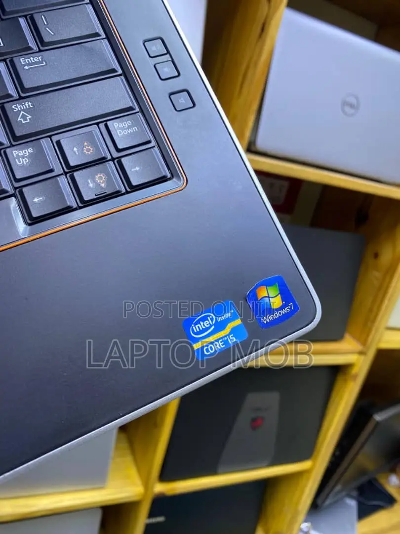 Laptop Dell Latitude 6430u 6GB Intel Core i5 HDD 500GB
