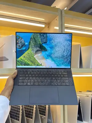 Laptop Dell XPS 15 9510 16GB Intel Core i7 SSD 512GB