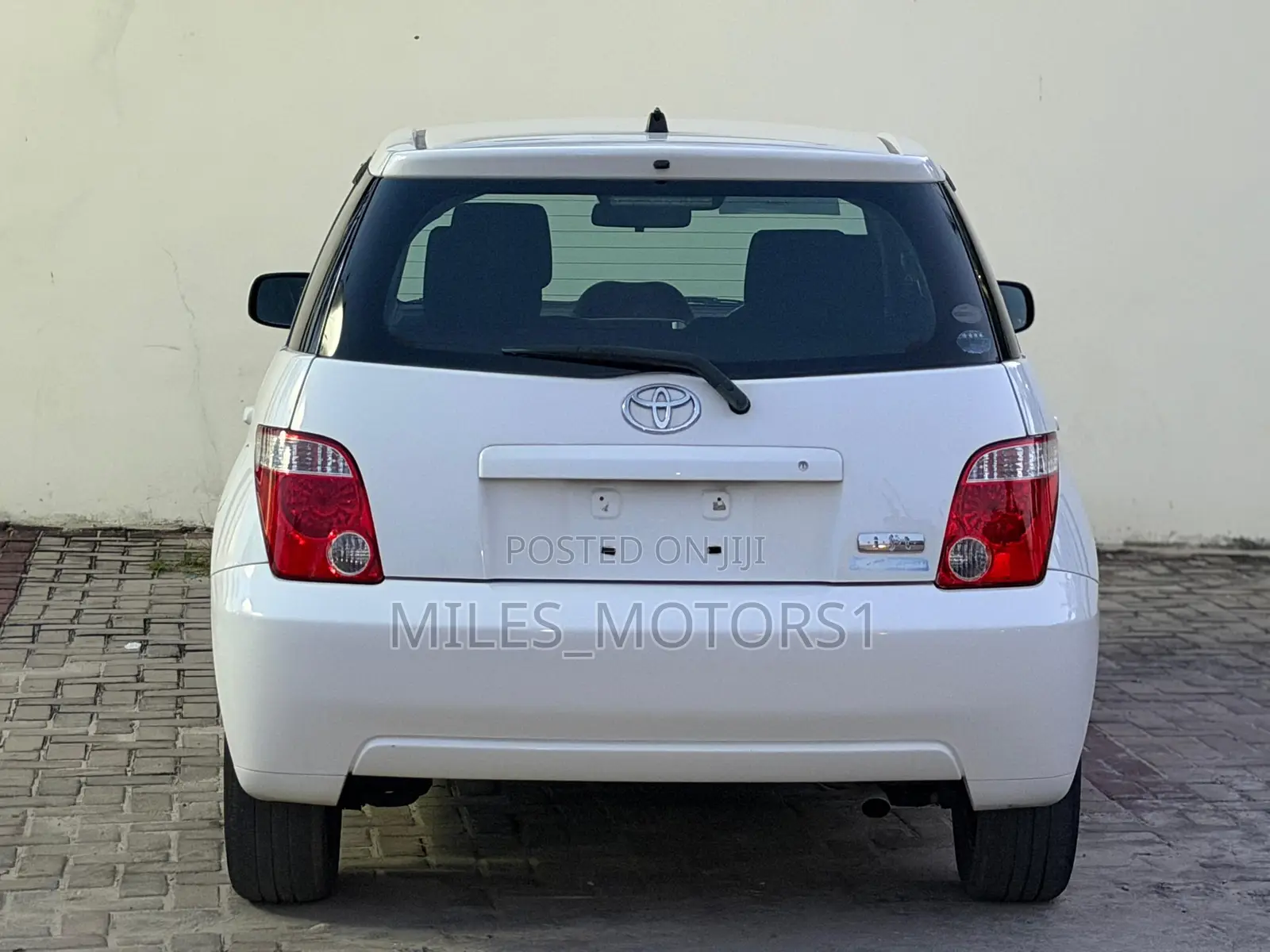 Toyota IST 2005 White
