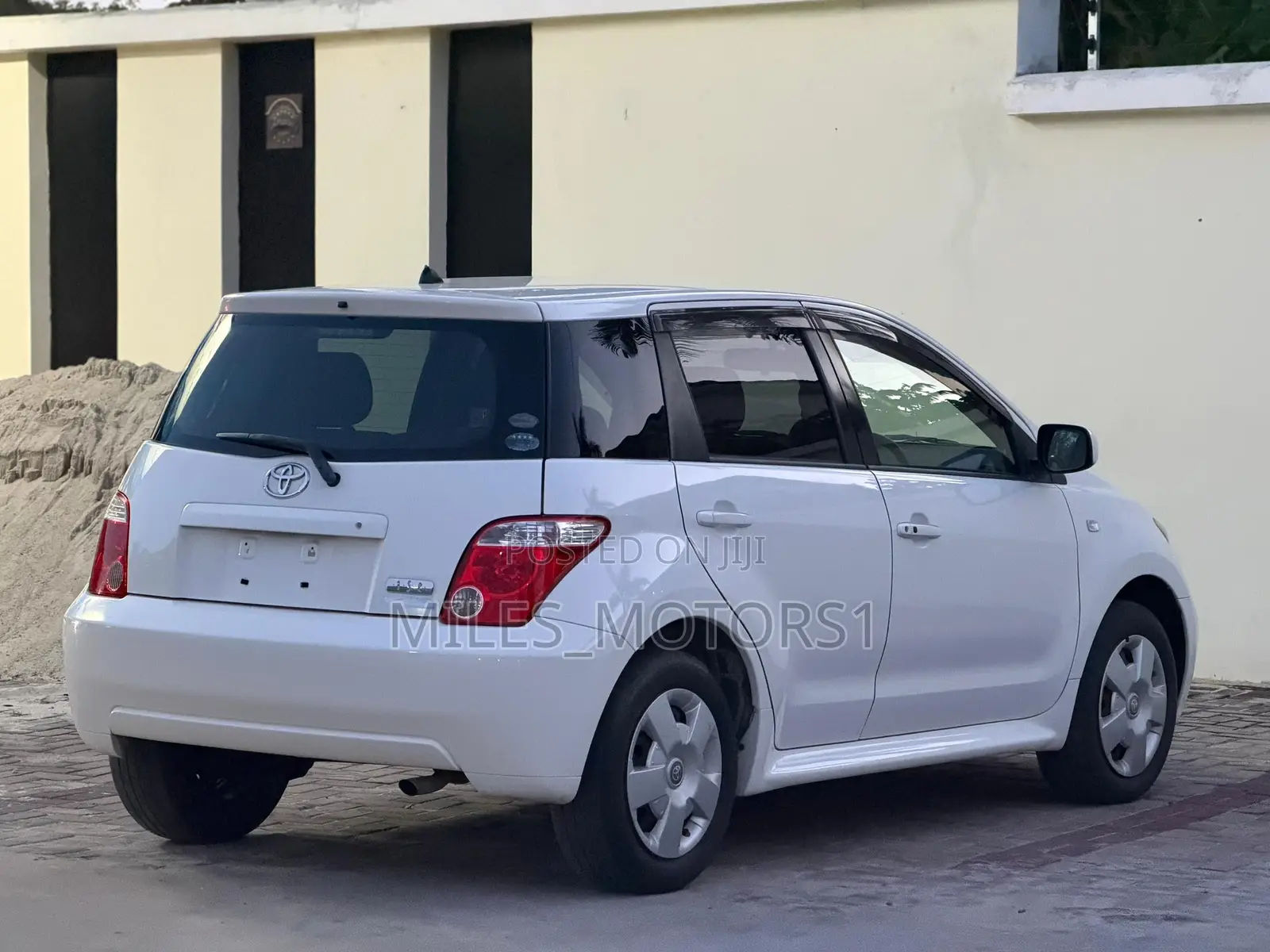 Toyota IST 2005 White