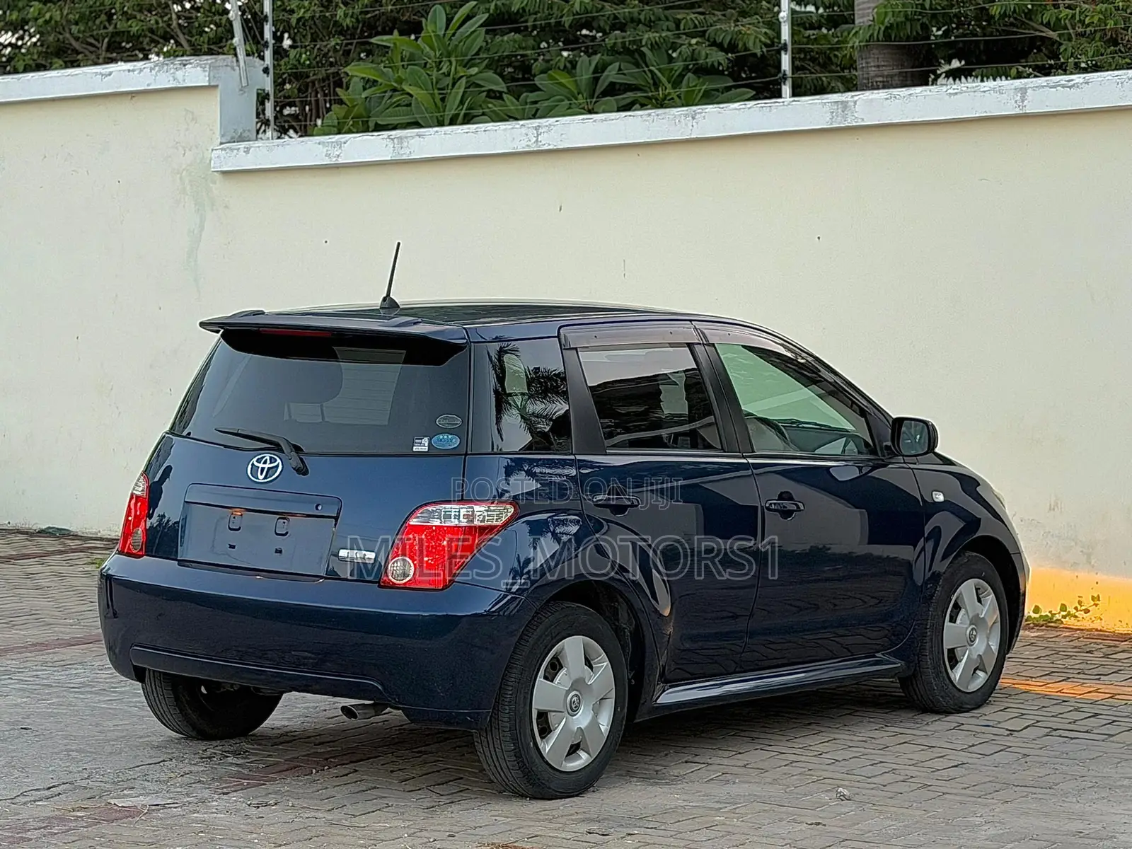 Toyota IST 2006 Blue