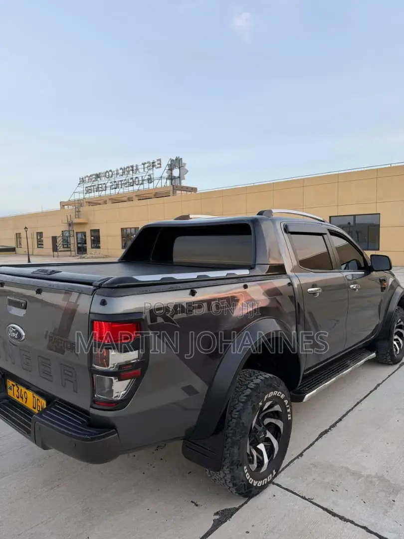 Ford Ranger Wildtrak 2015 Gray