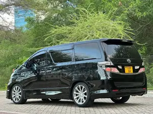 Toyota Alphard 2.4 Petrol FWD 2009 Black