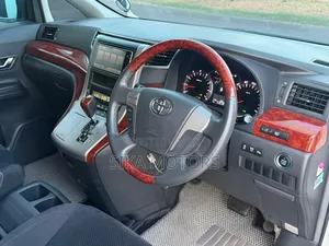 Toyota Alphard 2010 White