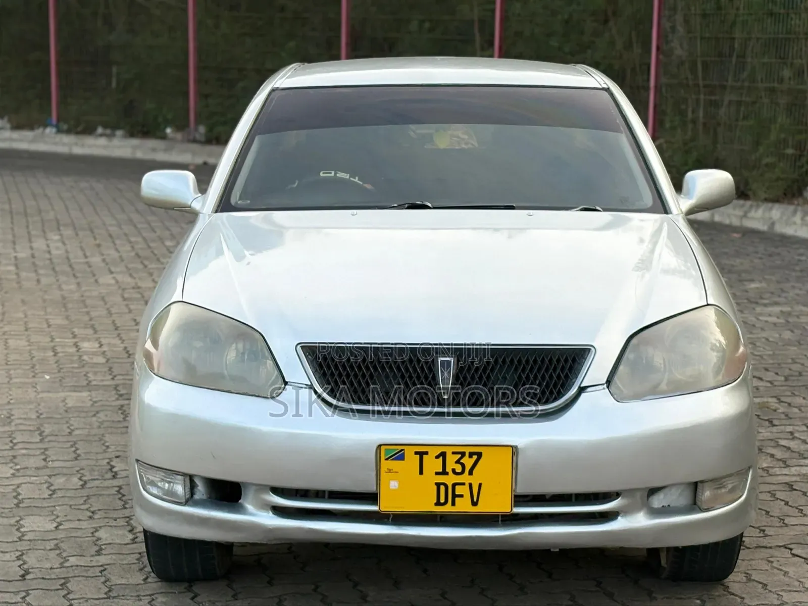 Toyota Mark II 2002 Silver