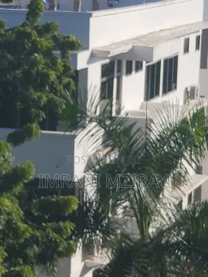 Furnished 3bdrm Apartment in Oyster Bay for rent