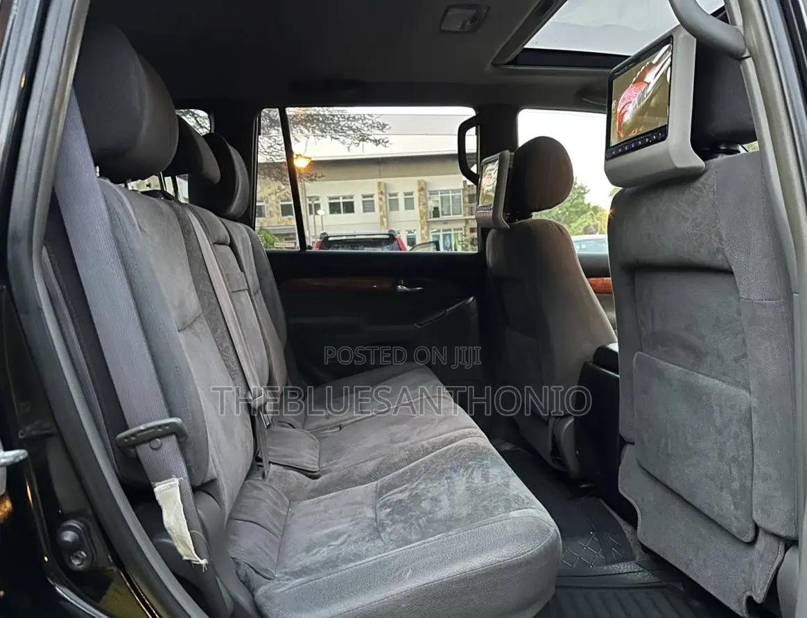 Toyota Land Cruiser Prado 2006 Black