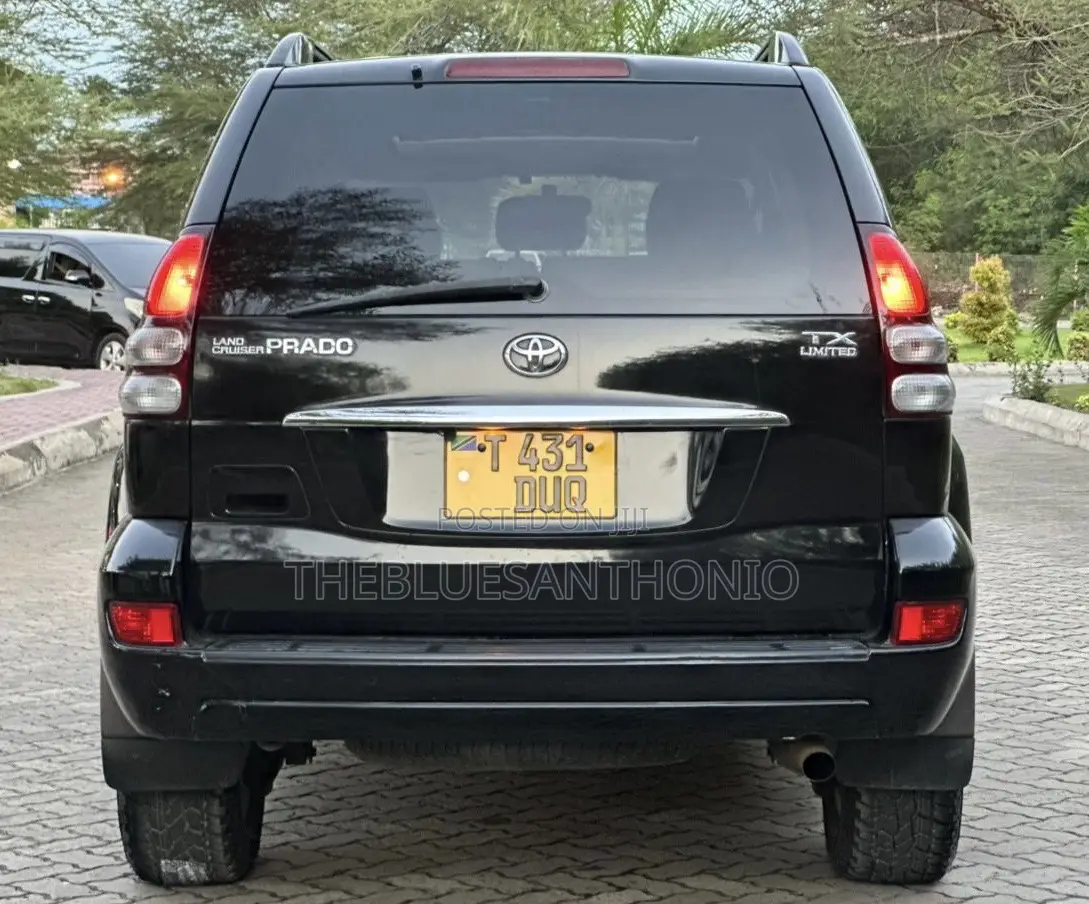 Toyota Land Cruiser Prado 2006 Black