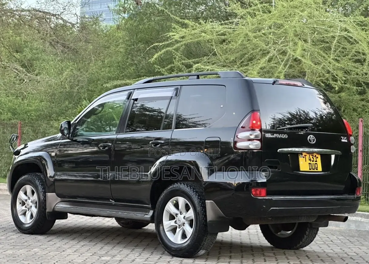 Toyota Land Cruiser Prado 2006 Black