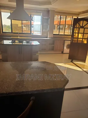 Furnished 4bdrm Apartment in Oyster Bay for rent