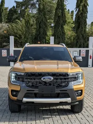 Ford Ranger Wildtrak 2023 Yellow