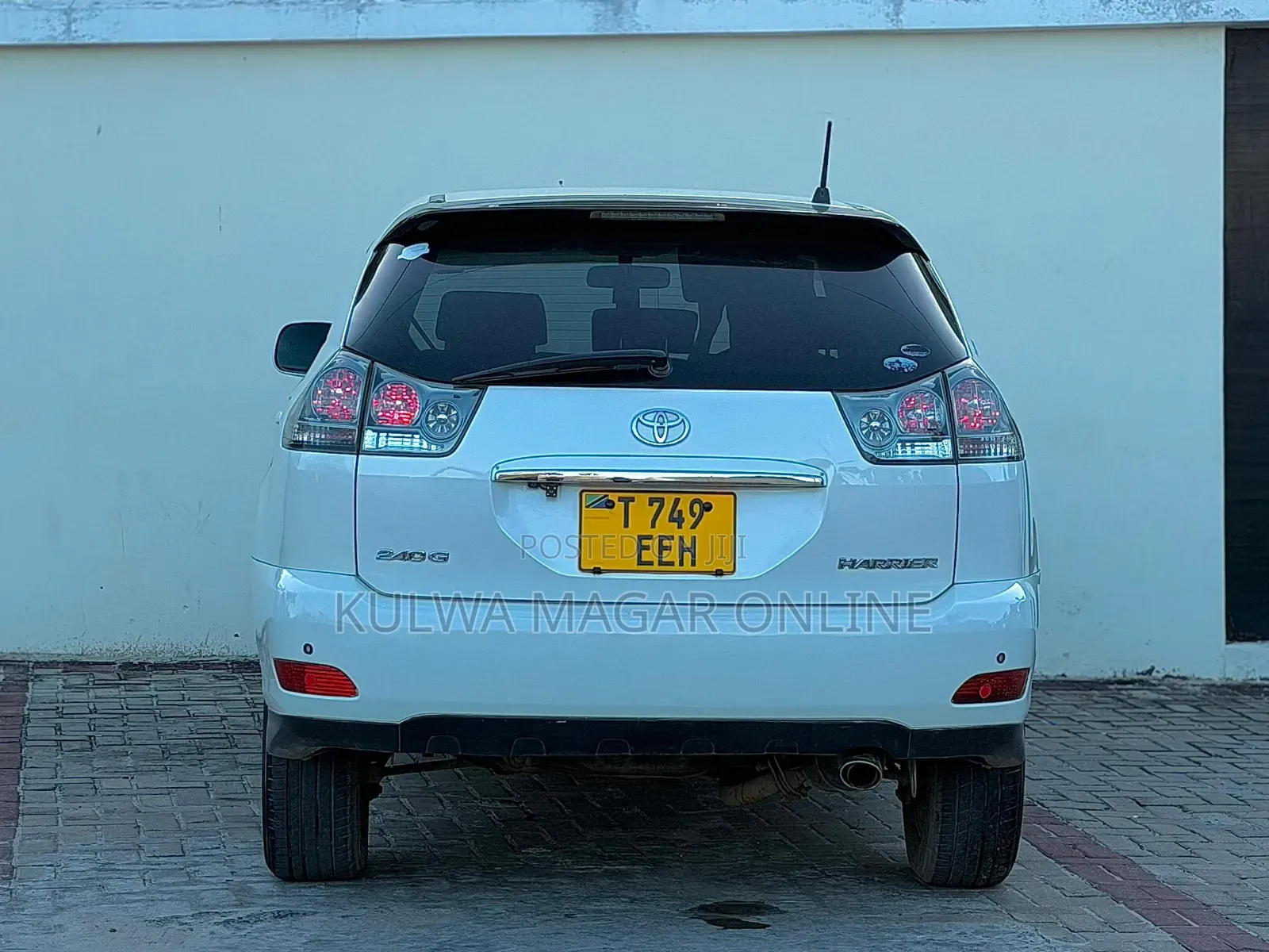 Toyota Harrier 2007 White