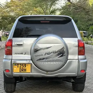 Toyota RAV4 1.8 2004 Silver