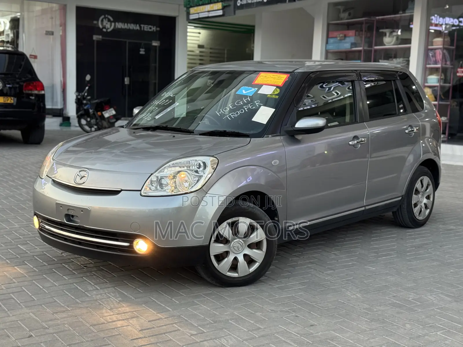 Mazda Verisa 2010 Gray