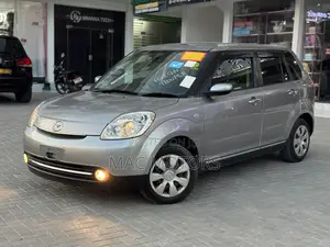 Mazda Verisa 2010 Gray