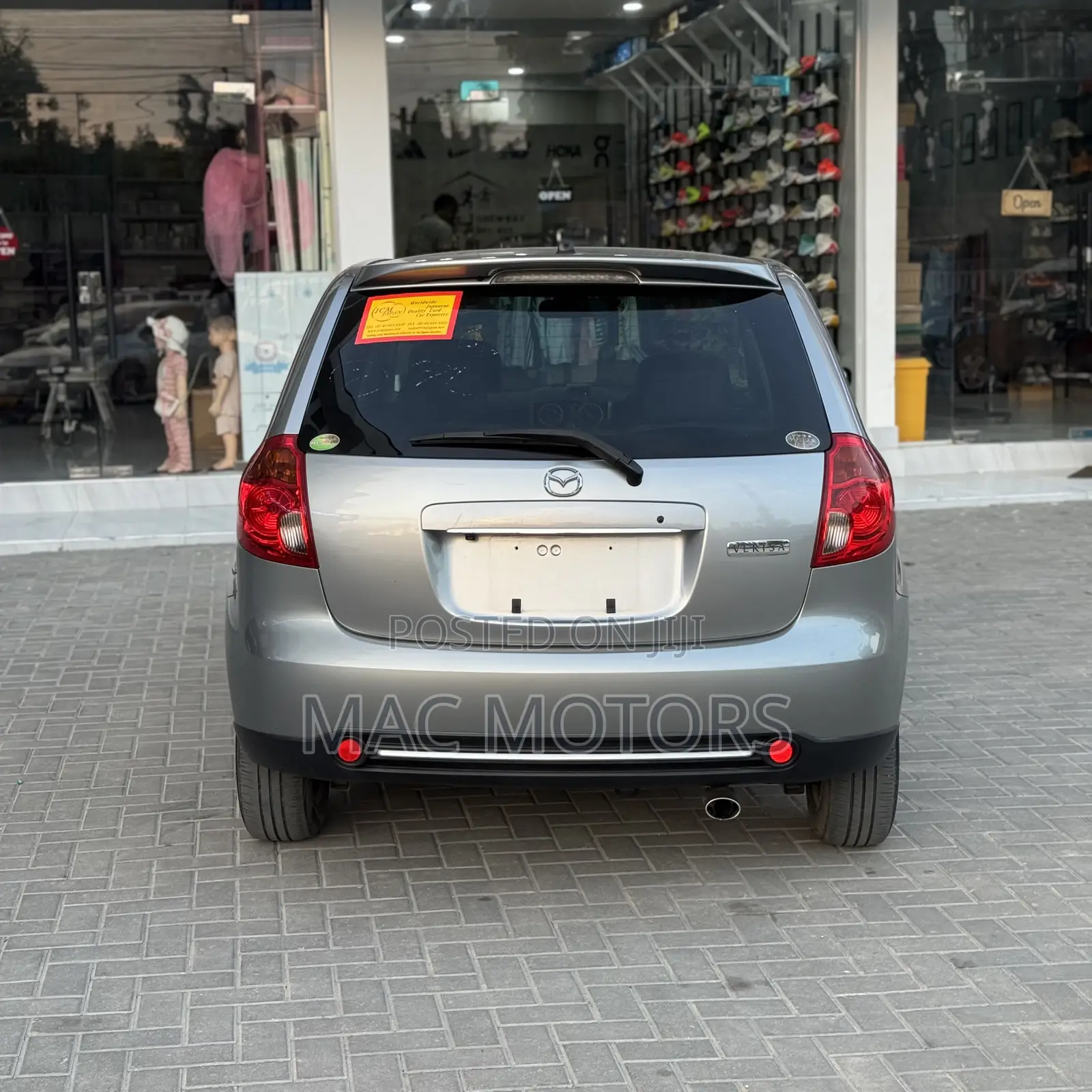 Mazda Verisa 2010 Gray